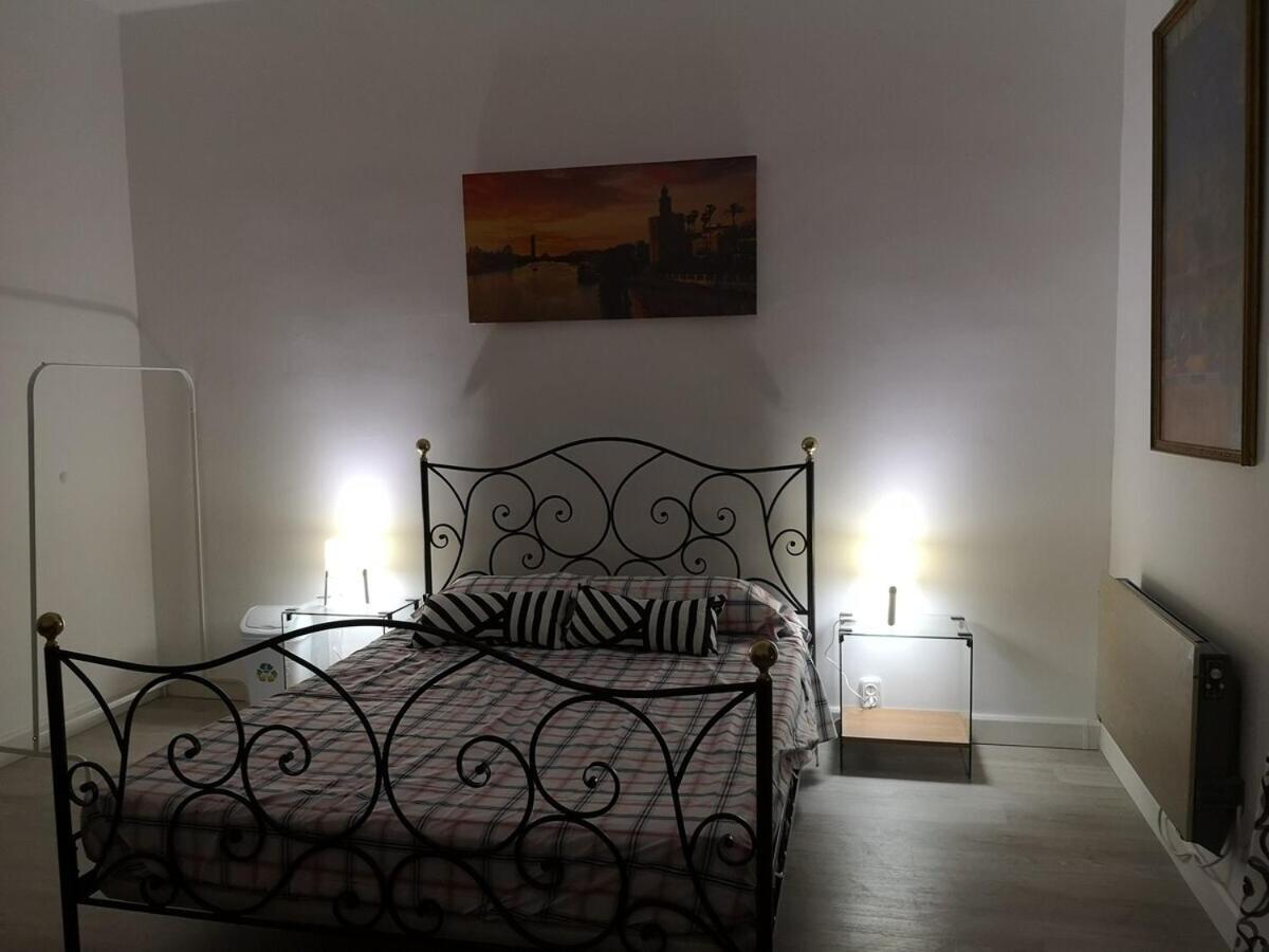 Villa Betis Del Oro Sevilla Zimmer foto